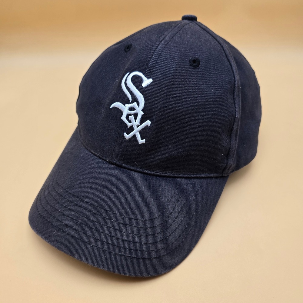 Fan Favorite Chicago White Sox MLB Baseball Hat Black Adjustable Cotton Cap OSFA